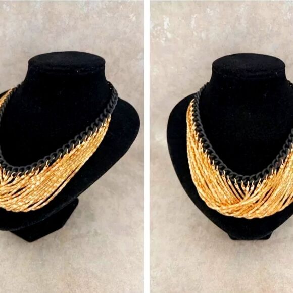 Guess Two-Tone Chain Swag Tassel Statement Necklace NWOT - Picture 4 of 4